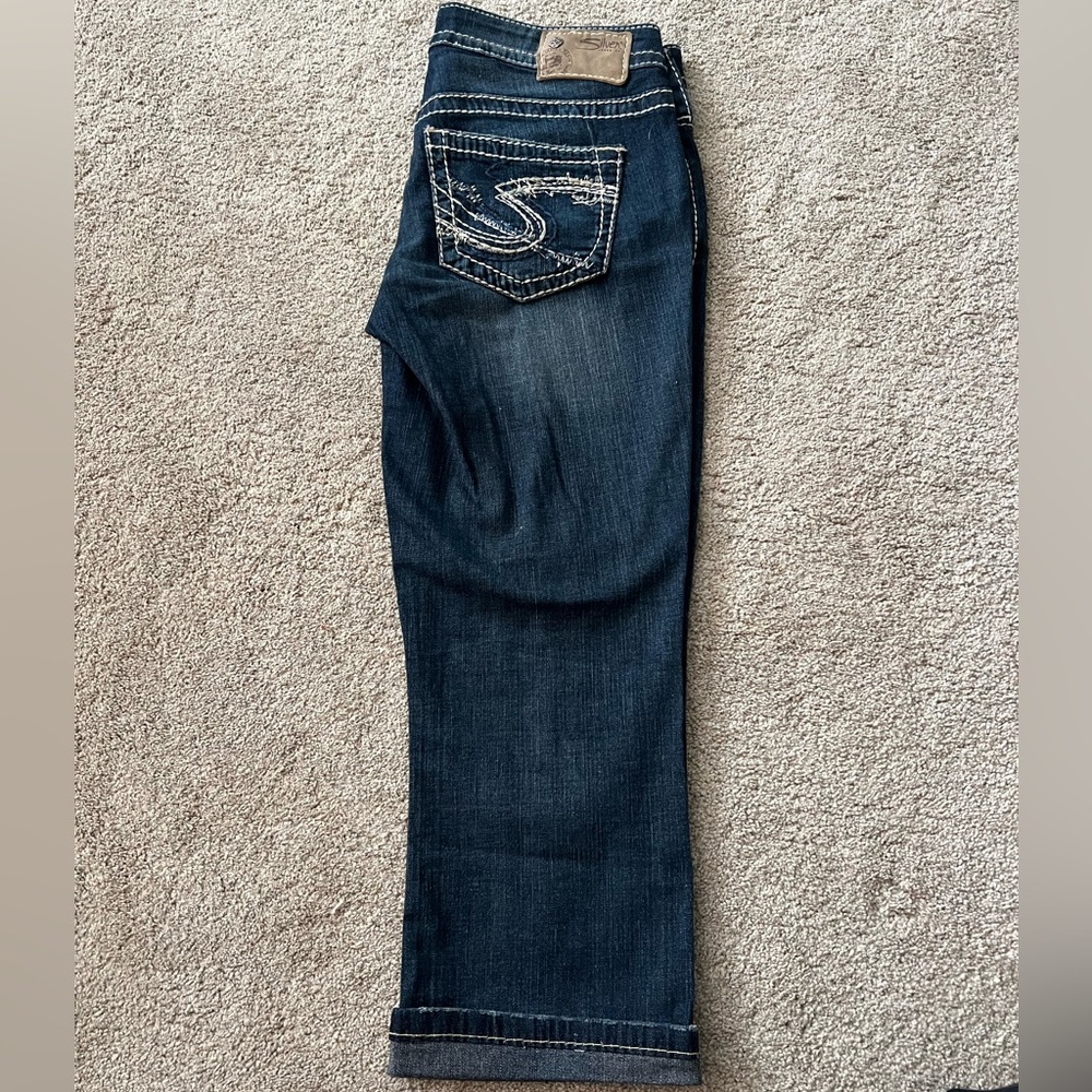 Silver Jeans capris, size 27